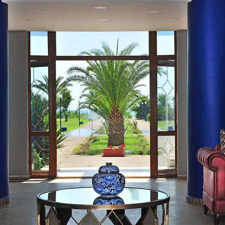Afytos Tatil Koyu * Akçay