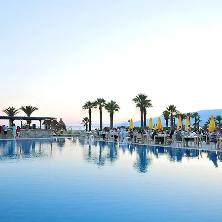 Afytos Tatil Koyu Resort Akçay