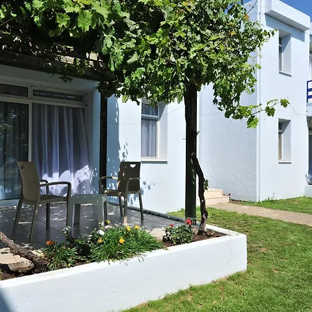 Afytos Tatil Koyu Resort *