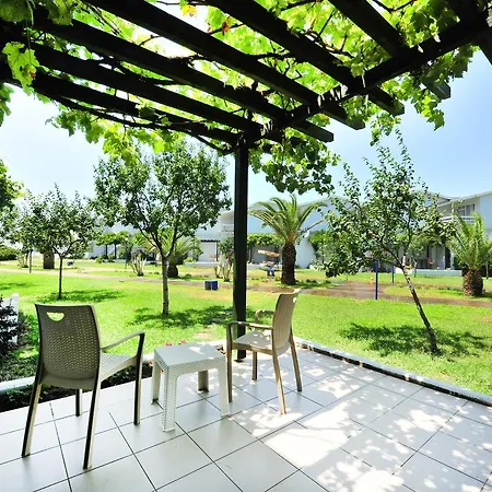Afytos Tatil Koyu Resort *