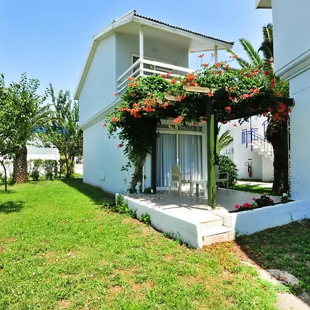 Resort Afytos Tatil Koyu *